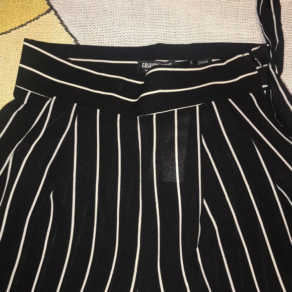 striped pants - Picture 3 of 10